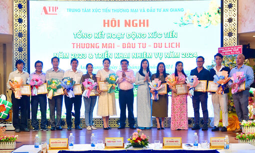 Đẩy mạnh công tác xúc tiến thương mại, đầu tư và du lịch