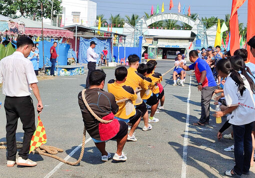 Huyện Châu Phú xếp hạng nhất toàn đoàn Giải Đẩy gậy, kéo co thiếu niên, trẻ và vô địch tỉnh An Giang năm 2024