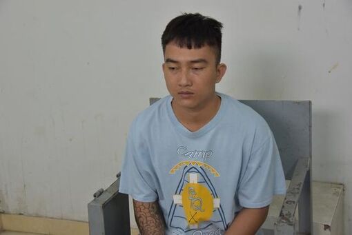 CSGT Tiền Giang truy bắt tài xế chở hàng cấm bỏ chạy trong đêm
