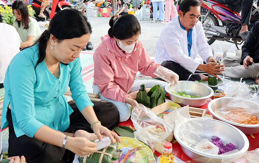 Bánh chưng, bánh tét ngày Xuân