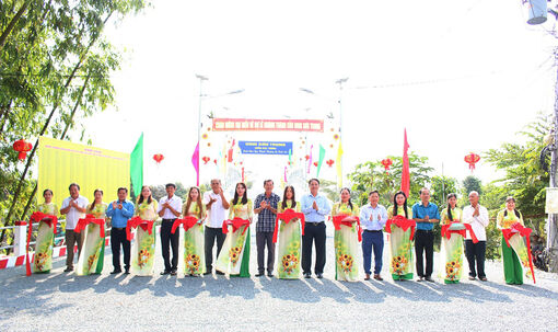 Khánh thành cầu Dinh Sơn Trung