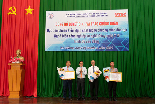Trường Cao đẳng Nghề An Giang có thêm 2 nghề đạt chuẩn kiểm định chất lượng chương trình đào tạo