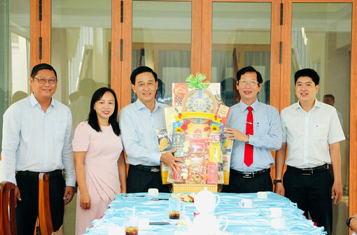 Lãnh đạo ngành tài chính chúc Tết UBND tỉnh An Giang