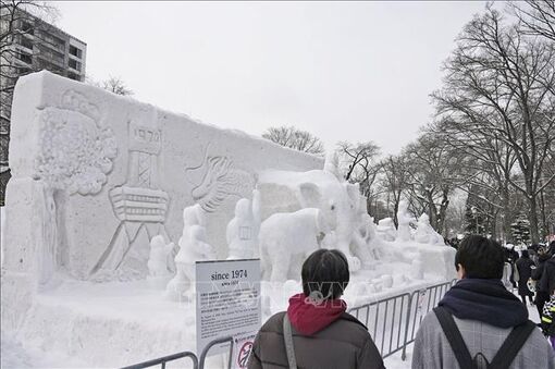 Lễ hội băng tuyết Sapporo 'hút khách' trở lại