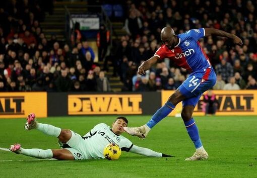 Chelsea ngược dòng thắng derby khi Gallagher gieo sầu cho Crystal Palace