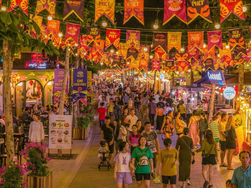 Nhiều tỉnh thành đón lượng khách quốc tế 'khủng' dịp Tết, có nơi tăng gần 600%