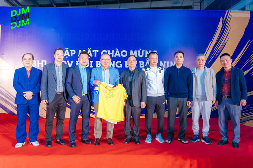 HLV Park Hang Seo chính thức ra mắt đội hạng Nhì Bắc Ninh