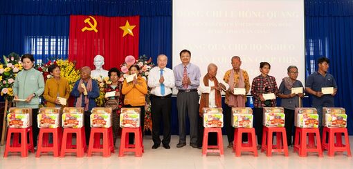 “Dân vận khéo” trong đồng bào tôn giáo