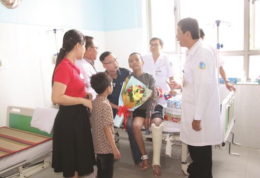 Nâng cao chất lượng chăm sóc bà mẹ, trẻ em