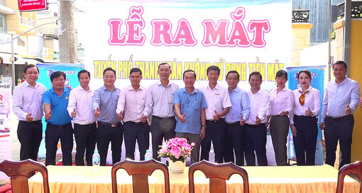 Ra mắt tuyến phố thanh toán không dùng tiền mặt tại Núi Sập
