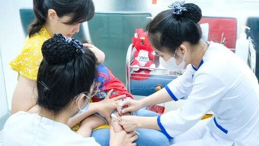 Việt Nam có vaccine thế hệ mới phòng viêm màng não do vi khuẩn não mô cầu nhóm B