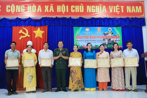 An Giang hoàn thành tổ chức Ngày hội Biên phòng toàn dân năm 2024