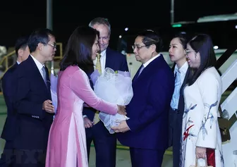 Thủ tướng tới Melbourne, bắt đầu dự Hội nghị Cấp cao ASEAN-Australia