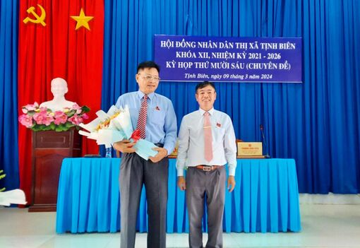 Bầu bổ sung Chủ tịch HĐND TX. Tịnh Biên nhiệm kỳ 2021-2026