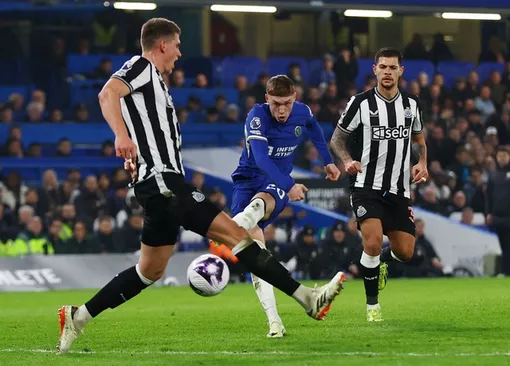 Chelsea đãi tiệc bàn thắng với Newcastle, fan vẫn hồi hộp