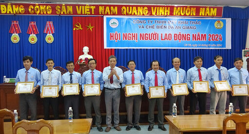 Công ty TNHH MTV Khai thác và Chế biến đá An Giang dành hơn 4 tỷ đồng chăm lo người lao động