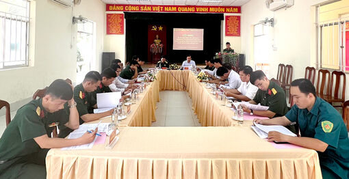 Sơ kết Cuộc vận động “Cả nước chung tay vì người nghèo - Không để ai bị bỏ lại phía sau” ở xã Phú Hội