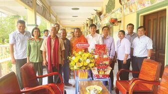 Chăm lo đời sống đồng bào Khmer