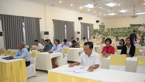 Thông tin, phổ biến kiến thức học tập và làm theo tấm gương Bác Hồ, Bác Tôn và ứng dụng công nghệ sinh học