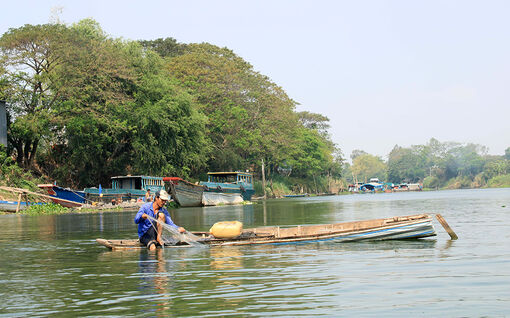 Trên dòng Bình Ghi