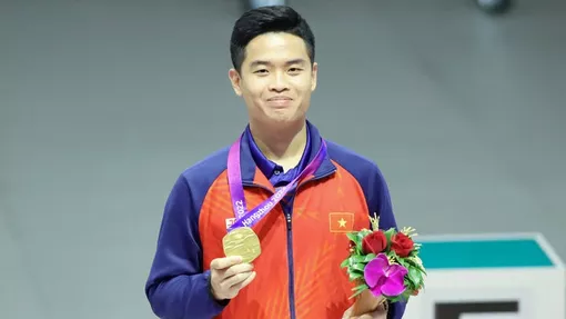 Nhà vô địch ASIAD 19 Phạm Quang Huy được vinh danh