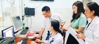 Bệnh viện Đa khoa Khu vực tỉnh An Giang tổ chức hội thảo cấp cứu và hồi sức sơ sinh