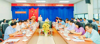 UBND huyện Châu Phú họp thường kỳ đánh giá tình hình phát triển kinh tế - xã hội quý I