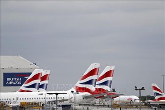 Hai máy bay va chạm tại sân bay Heathrow ở London (Anh)