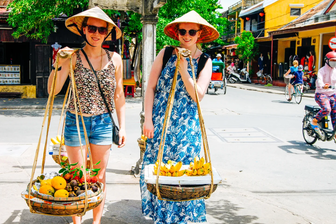 Việt Nam là điểm đến an toàn nhất thế giới cho phái nữ du lịch một mình