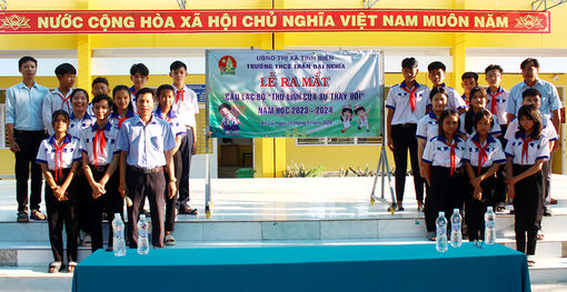 Ra mắt CLB “Thủ lĩnh của sự thay đổi” ở xã An Cư