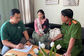 Khởi tố đối tượng bắt cóc 2 cháu bé ở phố đi bộ Nguyễn Huệ