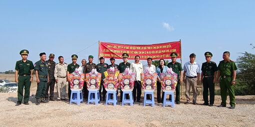 2 xã biên giới huyện Tri Tôn chúc Tết Chol Chnam Thmay 2 xã của huyện Kirivong