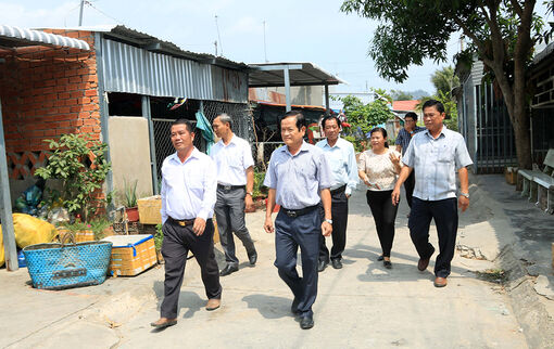 Huyện Thoại Sơn đề nghị nguồn vốn sửa chữa hạ tầng kỹ thuật các cụm dân cư vượt lũ