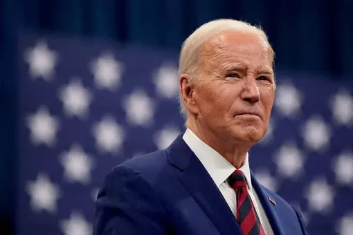 Ông Biden cảnh báo Iran sớm tấn công Israel, Mỹ đưa thêm khí tài tới Trung Đông