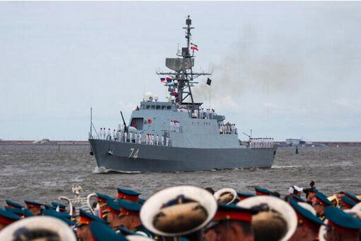 Hải quân Iran hộ tống tàu tới Biển Đỏ, ra cảnh báo mới với Israel