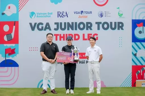 Nữ golfer đầu tiên vô địch VGA Junior Tour