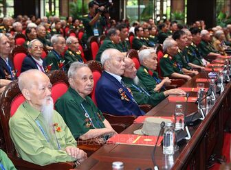 Lãnh đạo Đảng, Nhà nước gặp mặt cựu chiến binh, cựu TNXP tham gia Chiến dịch Điện Biên Phủ