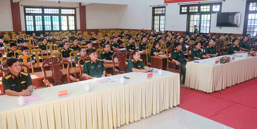 Bộ Chỉ huy Quân sự tỉnh An Giang tuyên truyền kỷ niệm 49 năm Ngày Giải phóng miền Nam