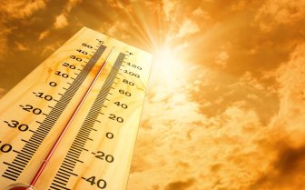 Nắng nóng đặc biệt gay gắt đến sớm: Chuyên gia thời tiết nói gì?