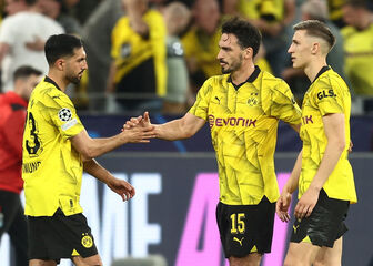 Dortmund đánh bại PSG, tạo lợi thế ở bán kết Champions League