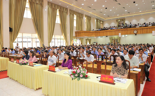 Trên 3.700 đại biểu dự hội nghị chuyên đề về xây dựng và phát triển văn hóa, con người Việt Nam