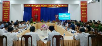 Huyện Phú Tân tăng cường công tác đảm bảo trật tự an toàn giao thông