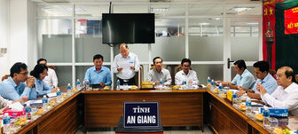 Đại biểu Quốc hội tỉnh An Giang làm việc với Ngân hàng Nhà nước Việt Nam chi nhánh tỉnh