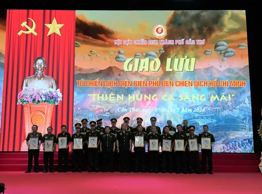 Tiền Giang: Vận hành mở cống âu Nguyễn Tấn Thành