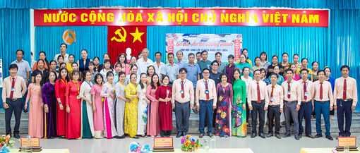 Trung tâm Giáo dục thường xuyên tỉnh An Giang tổ chức Lễ tri ân và trưởng thành học sinh khối 12