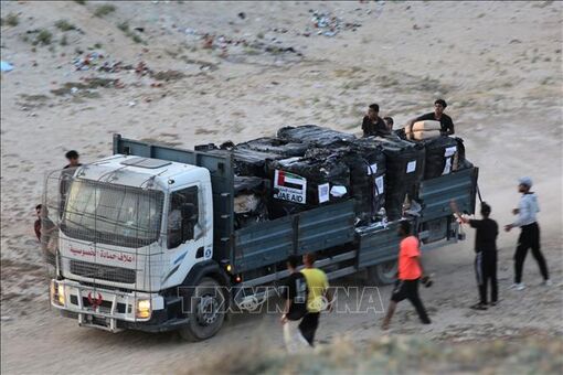 Liên hợp quốc sử dụng tuyến đường nhân đạo mới đưa hàng cứu trợ tới Gaza