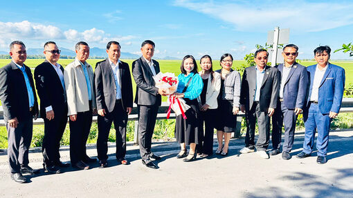 Hiệp hội Thương mại tỉnh Tà Keo trao đổi thương mại với Hiệp hội Doanh nghiệp tỉnh An Giang