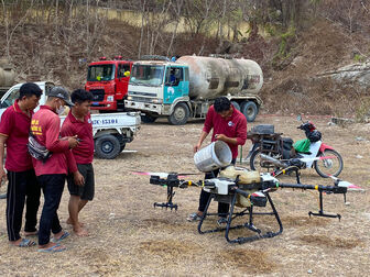 Tri Tôn khen thưởng đột xuất cho đội bay drone hỗ trợ chữa cháy rừng