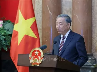 Chủ tịch nước Tô Lâm trao Quyết định bổ nhiệm cho Phó Thủ tướng và Bộ trưởng Bộ Công an