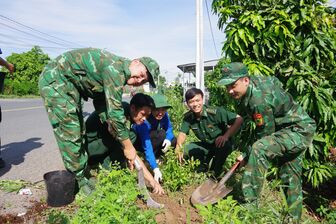 “Hành quân xanh” ở biên giới tỉnh An Giang